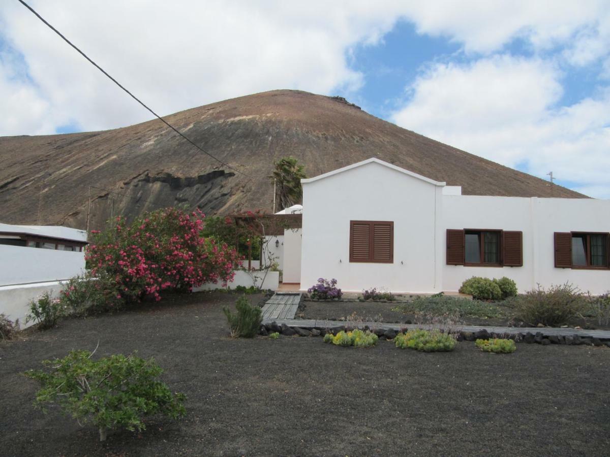 Casa Montana De Tahiche Villa Buitenkant foto